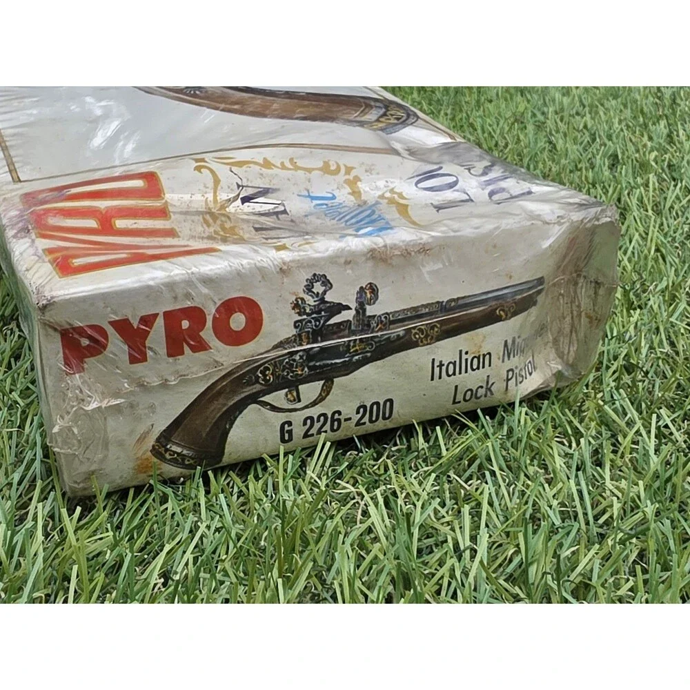 PYRO Full Size 15
